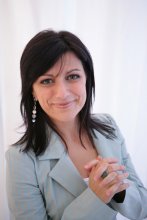 Angela Pippos photograph